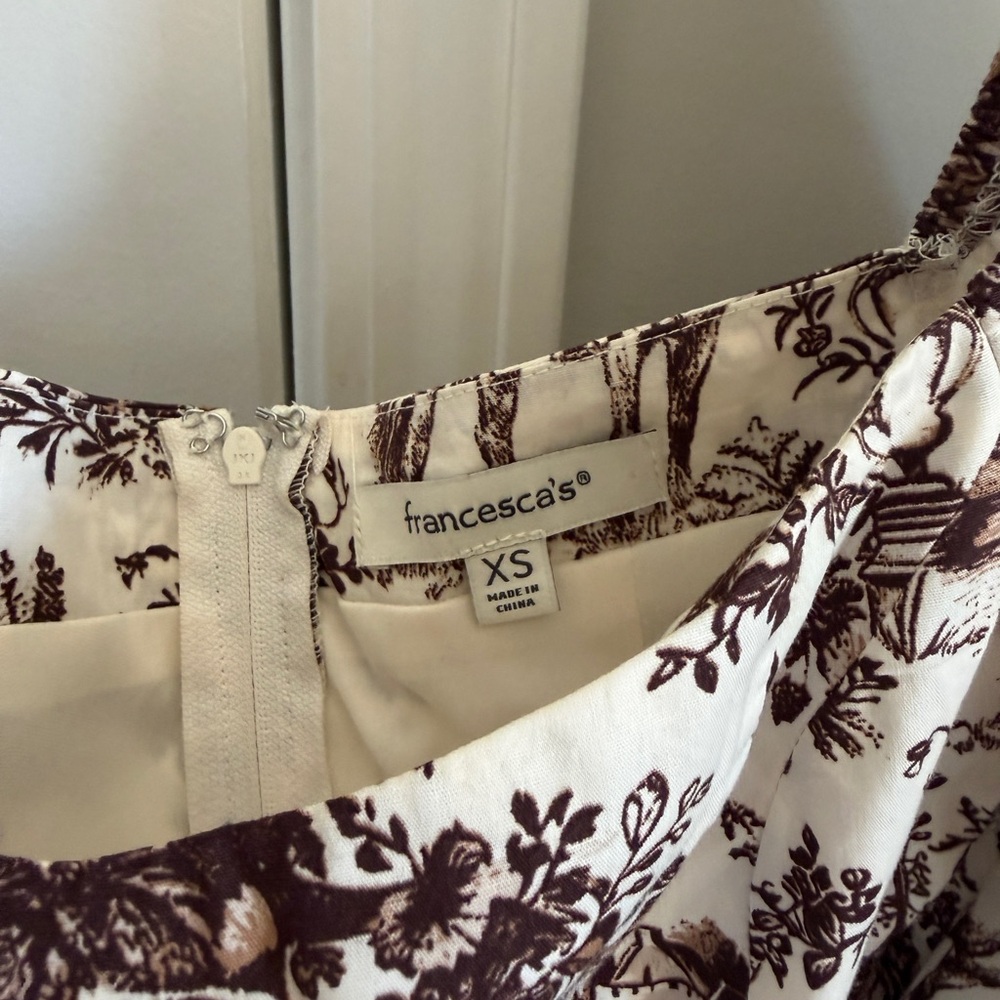 Francesca's Collections Floral Brown and Cream Dress - Picture 4 of 5